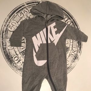 Nike Sweatsuit